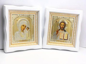 Вінчальна пара ікон у дерев'яній фігурній рамці (27х24 см) VP-018 фото