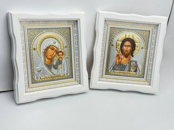 Вінчальна пара ікон у дерев'яній фігурній рамці (27х24 см) VP-019 фото